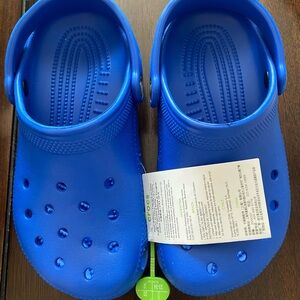 CROCS Kids Vibrant Blue Water Shoes
